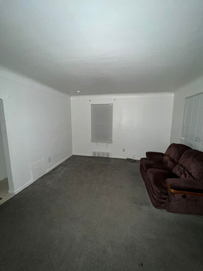 Photo - 6531 Stahelin Ave