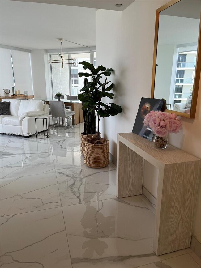 Photo - 18671 Collins Ave Unit 804