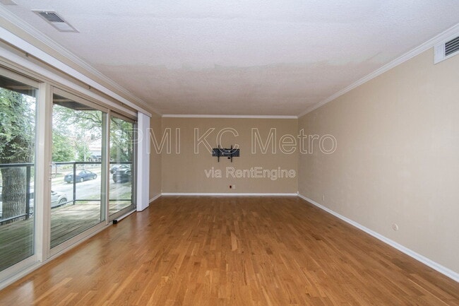 Photo - 4618 Holly St