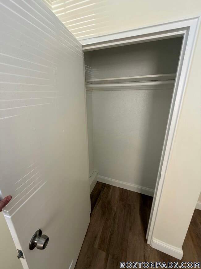 Photo - 270 Nesmith St Unidad 1