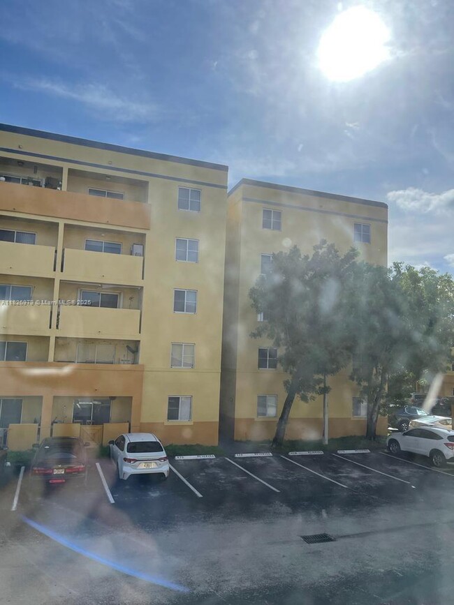 Photo - 8270 SW 149th Ct Apartment Unit 10-210
