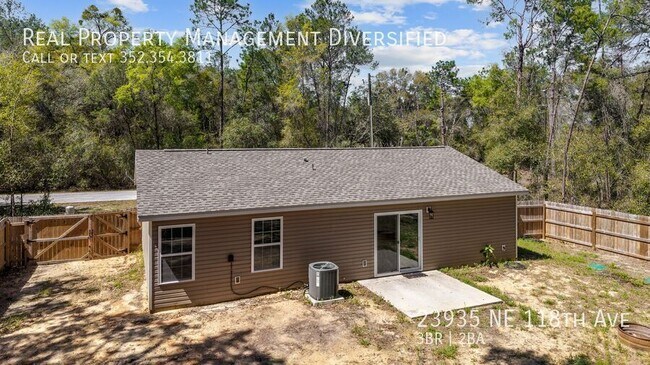 Photo - 23935 NE 118th Ave