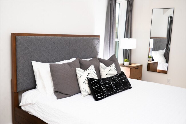 Photo - 3486 Luca St