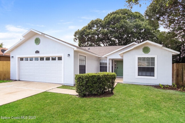 Photo - 865 Pine Wood Ave