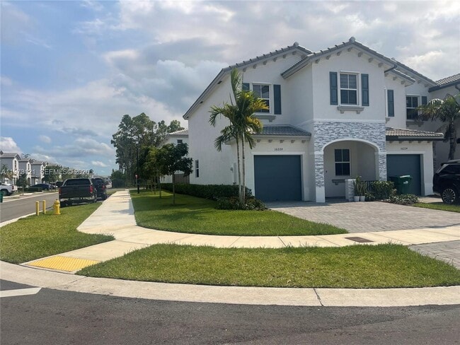 Building Photo - 16220 SW 288th Terrace