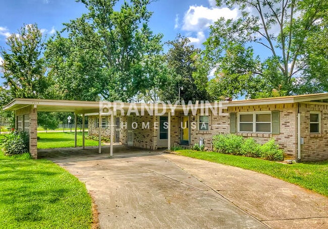 Photo - 7671 Vale Dr