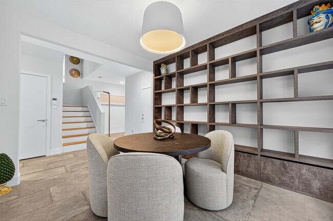 Photo - 10021 Hillside Bayou Dr