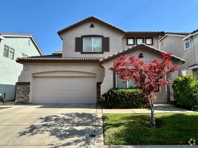 Building Photo - Beautiful 3 Bedroom 2.5 Bathroom in Gated ... Rental