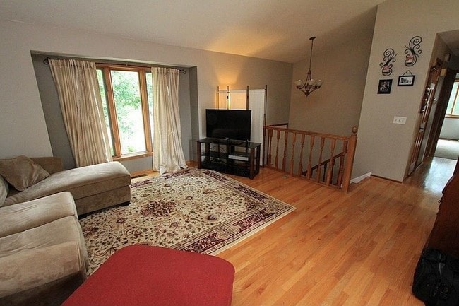 Photo - 1166 Westbury Knoll