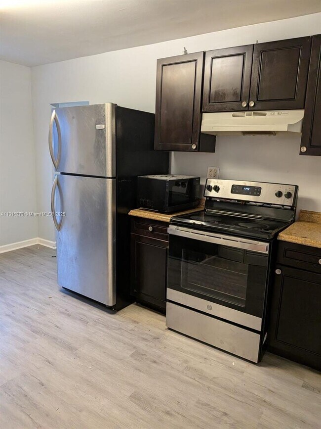 Photo - 2132 McKinley St Apartamento Unidad 1