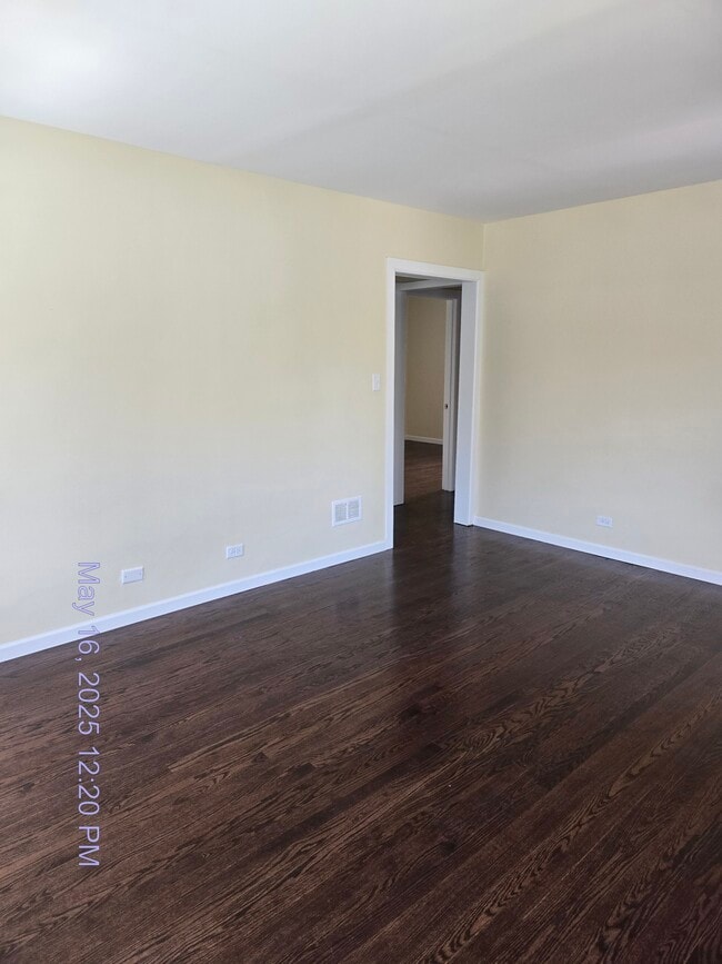 Building Photo - 578 Rutledge St Rental