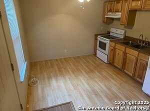 Photo - 131 Howard Ln Unit 3