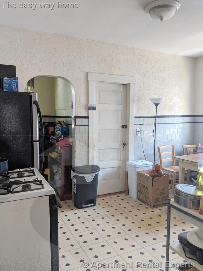 Photo - 64 Linden Ave Unit #2