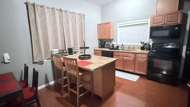 Photo - 15332 Ashworth Ave N