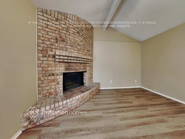 Photo - 6410 Walnut Springs Dr