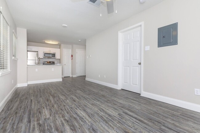 Living Room / Dining Room