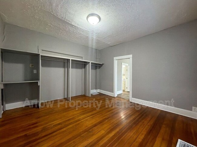 Photo - 2500 P St Unit 1