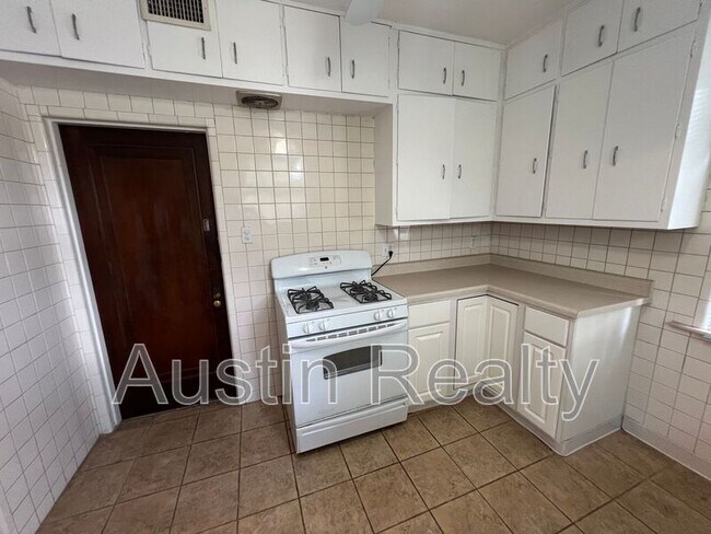Photo - 1101 Ralph Terrace Unit A