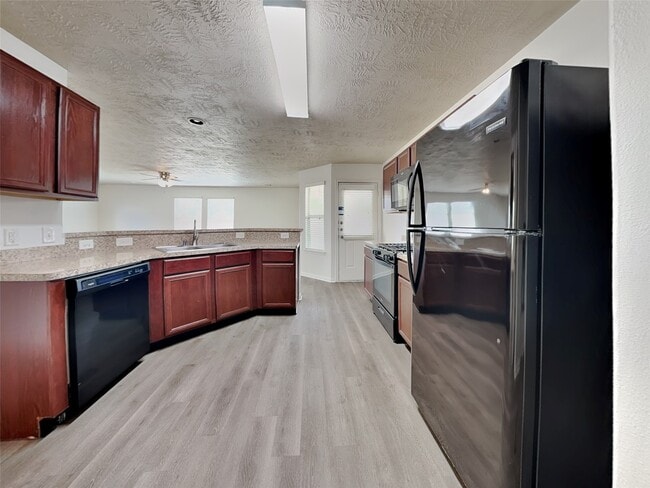 Photo - 3406 Maris Way