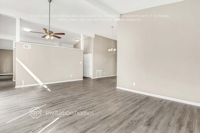 4616 Greenleaf Cir SW