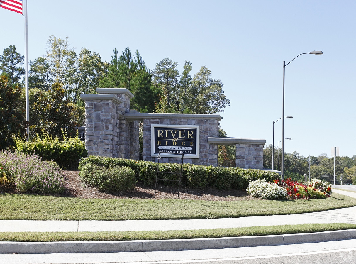 Photo - River Ridge at Canton