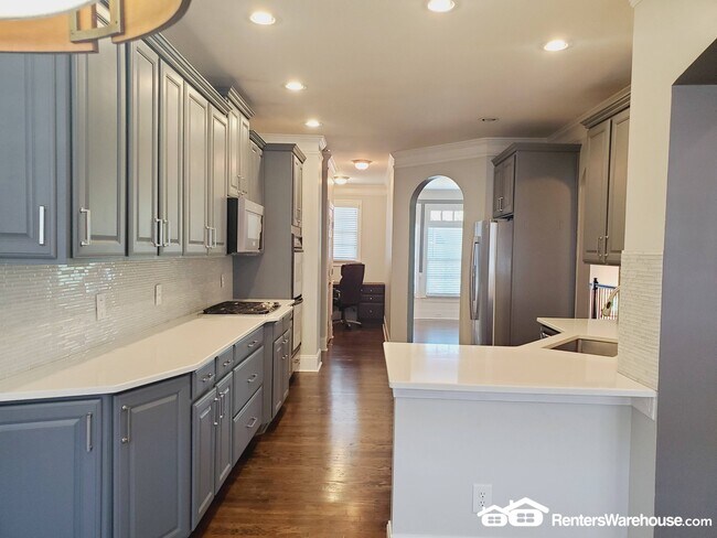 4401 Wilkerson Manor Dr