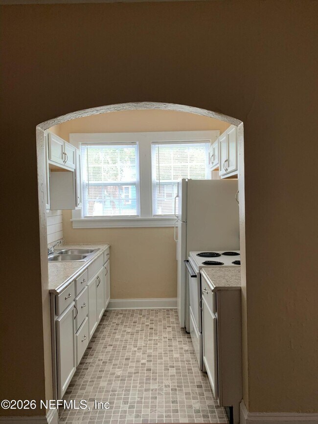 2062 Post St Unit 2