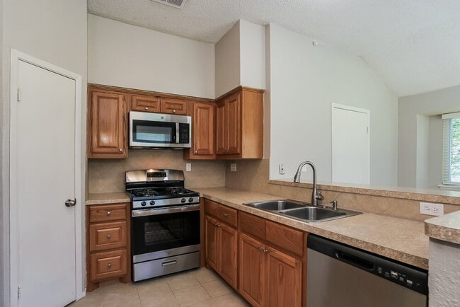 Photo - 9723 Orangevale Dr