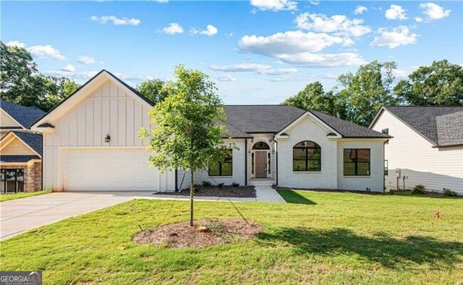 Building Photo - 400 Ansley Dr