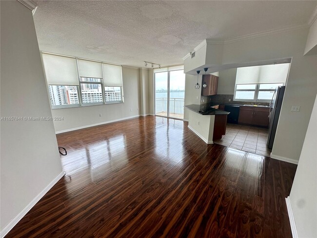 Photo - 2000 N Bayshore Dr Condo Unit 1611