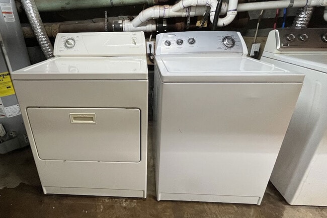 Photo - 452 W Philadelphia St Unidad 1