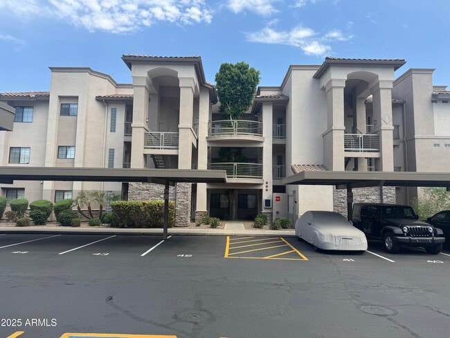 Building Photo - 7609 E Indian Bend Rd Unit 2014 Rental