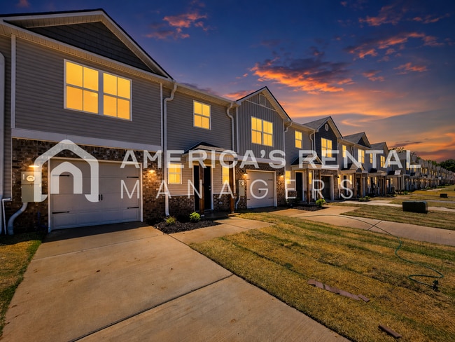 Photo - New Construction Home in Decatur, AL - Available NOW!