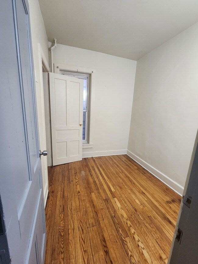 Photo - 3044 6th Ave Unit Apt. 1