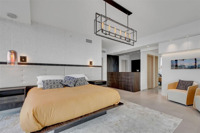 Photo - 68 SE 6th St Unit 3911