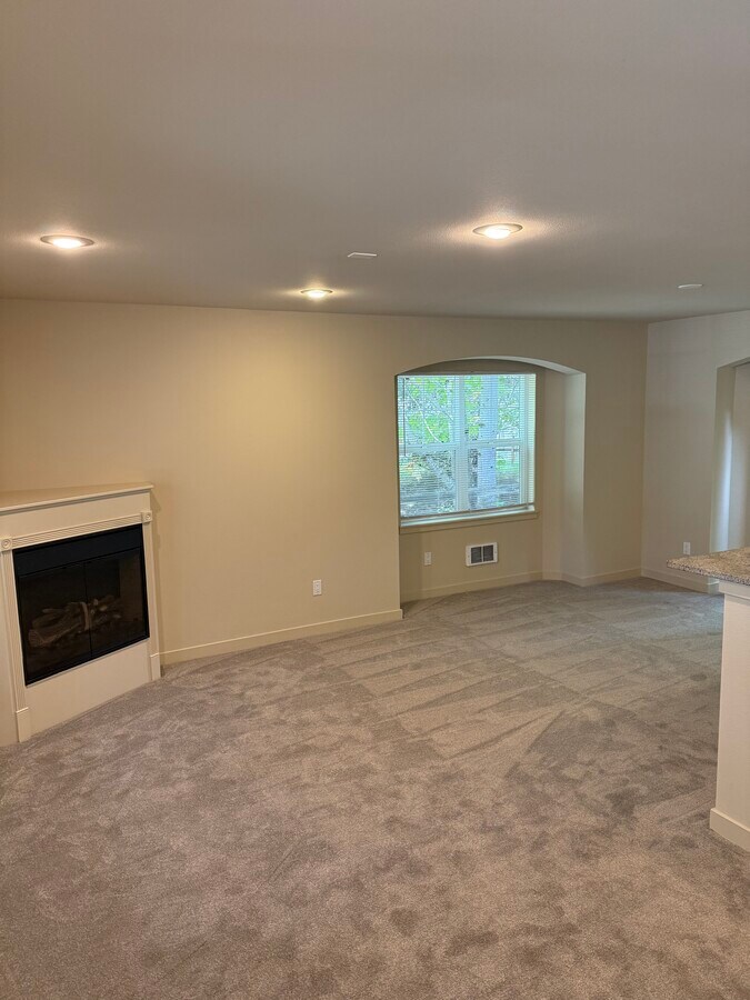 Photo - 16524 33rd Ave W