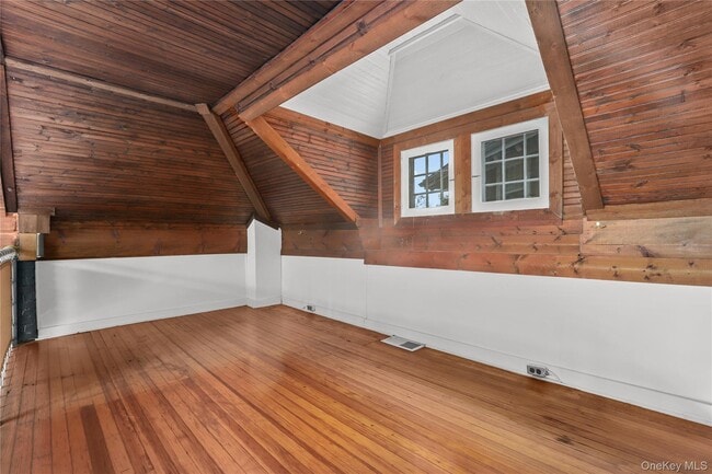 Photo - 63 Seaview Ave