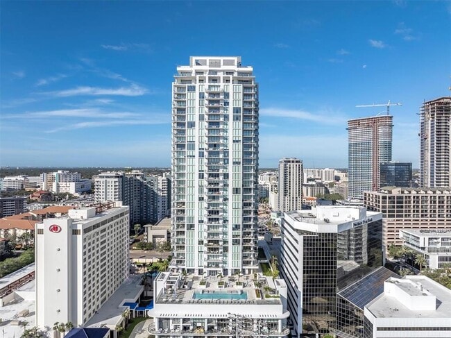 Building Photo - 301 1st St S Unit 1003