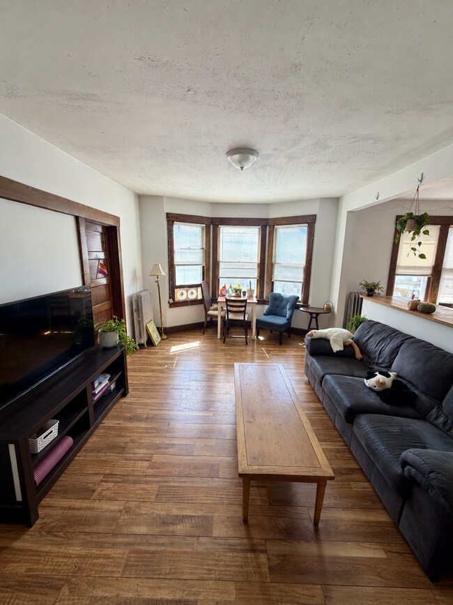 36 Farr Ave Unit 36 Farr Apt 2