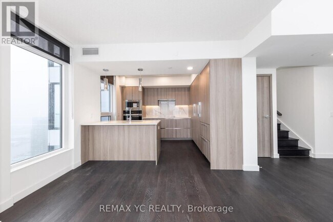 Photo - 1 Concord Cityplace Wy Unité 5705