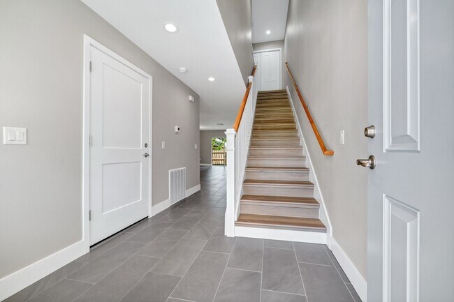 Photo - 37 SE 15th Terrace