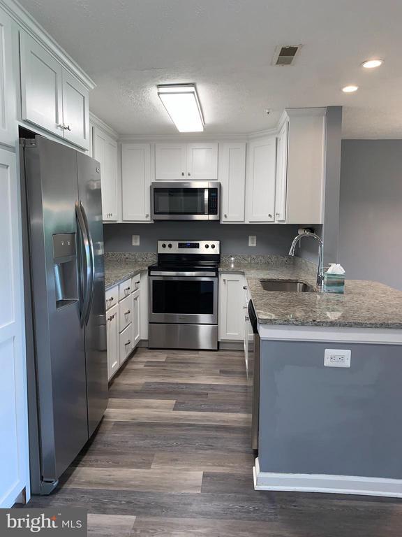 Photo - 4622 Deepwood Ct