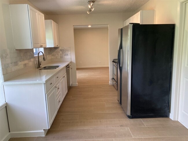 Photo - 16727 Bougainvilla Ln