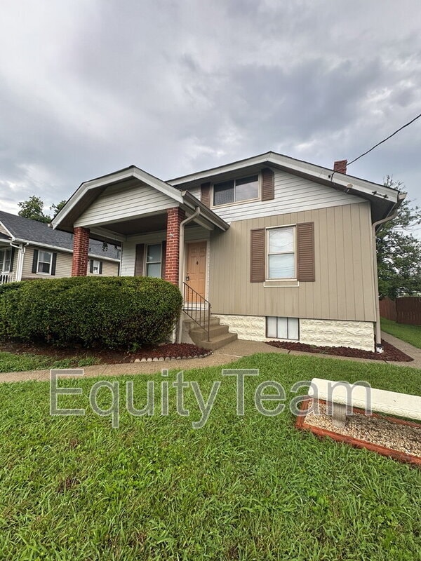 Building Photo - 3514 Brotherton Rd Rental