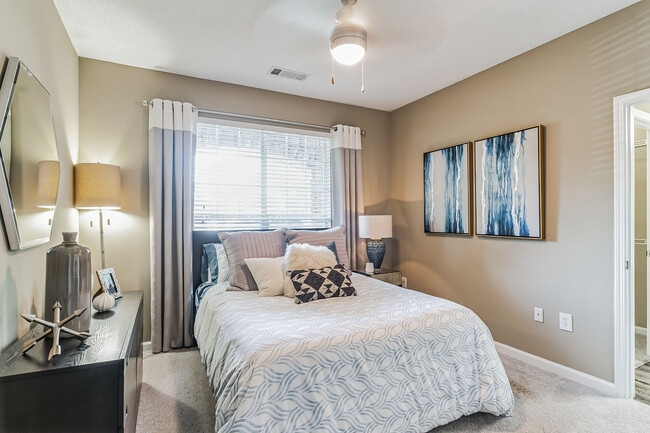 Photo - Reserve at Lenox Park