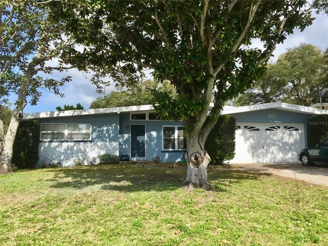 Building Photo - 1390 Satsuma St