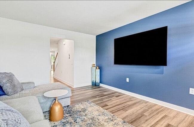 Photo - 5813 Austin Woods Dr