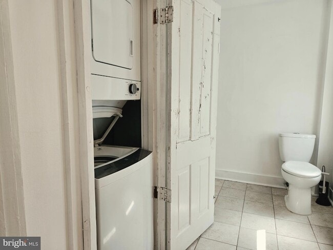 Photo - 448 N Loudoun St
