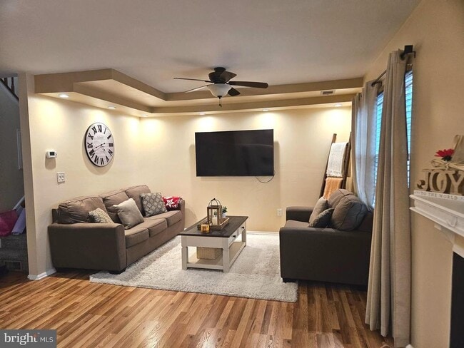 Photo - 17 Exeter Ct