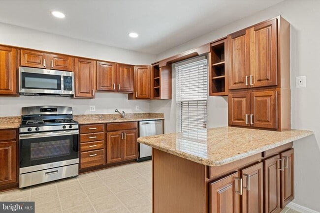 Photo - 7867 Wintercress Ln